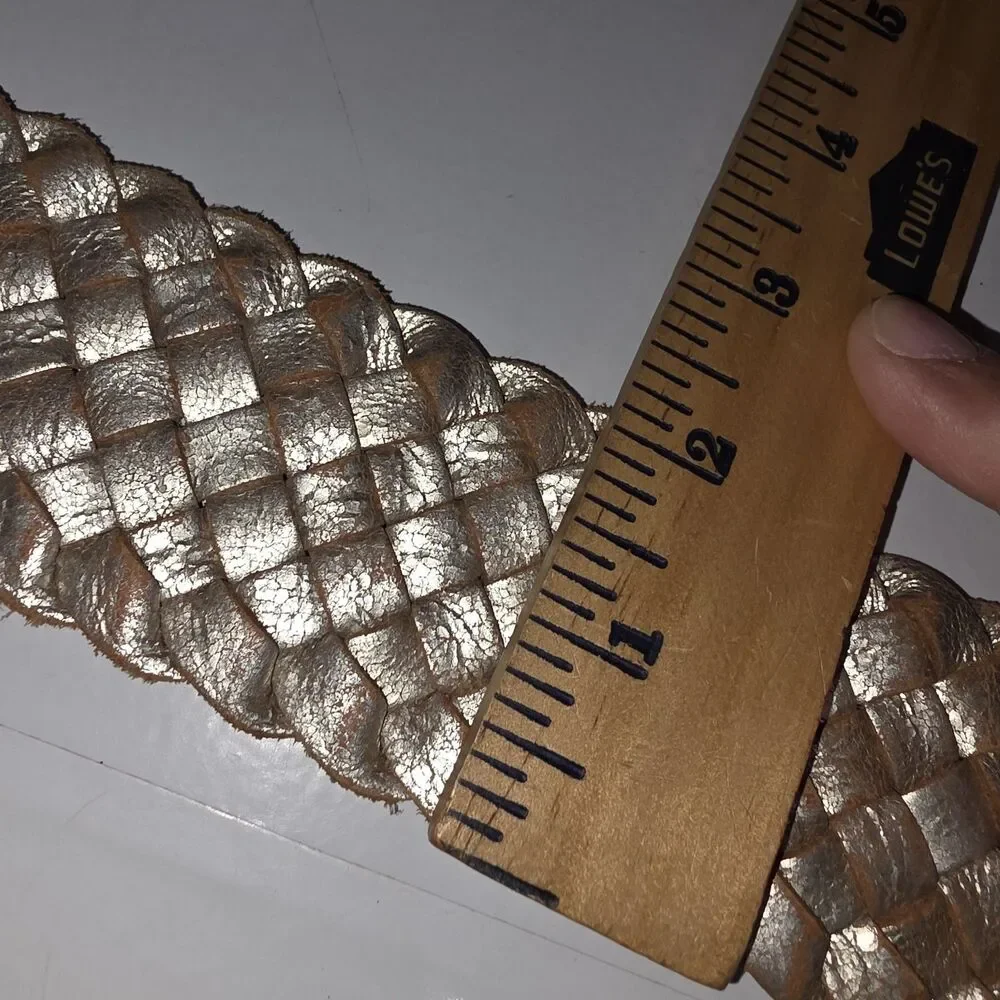 Fossil SzM Metallic Gold Basket Weave Style Solid Brass Buckle Boho Leather Belt